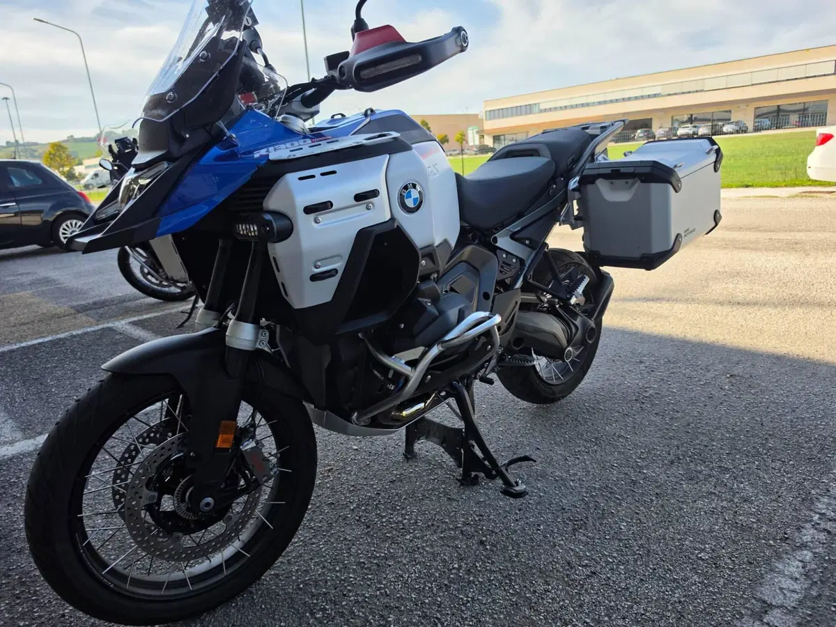 Bmw R 1300 GS Adventure Trophy (2025 - 26) (2)