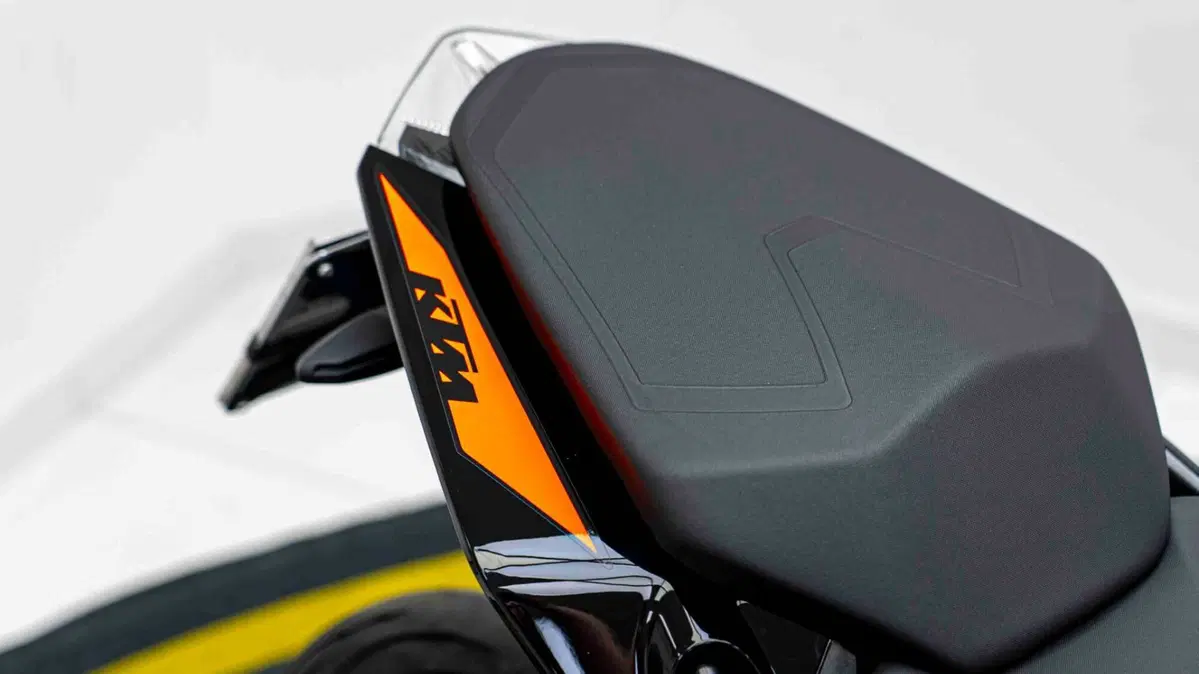 KTM 390 Duke (2021 - 23) (2)