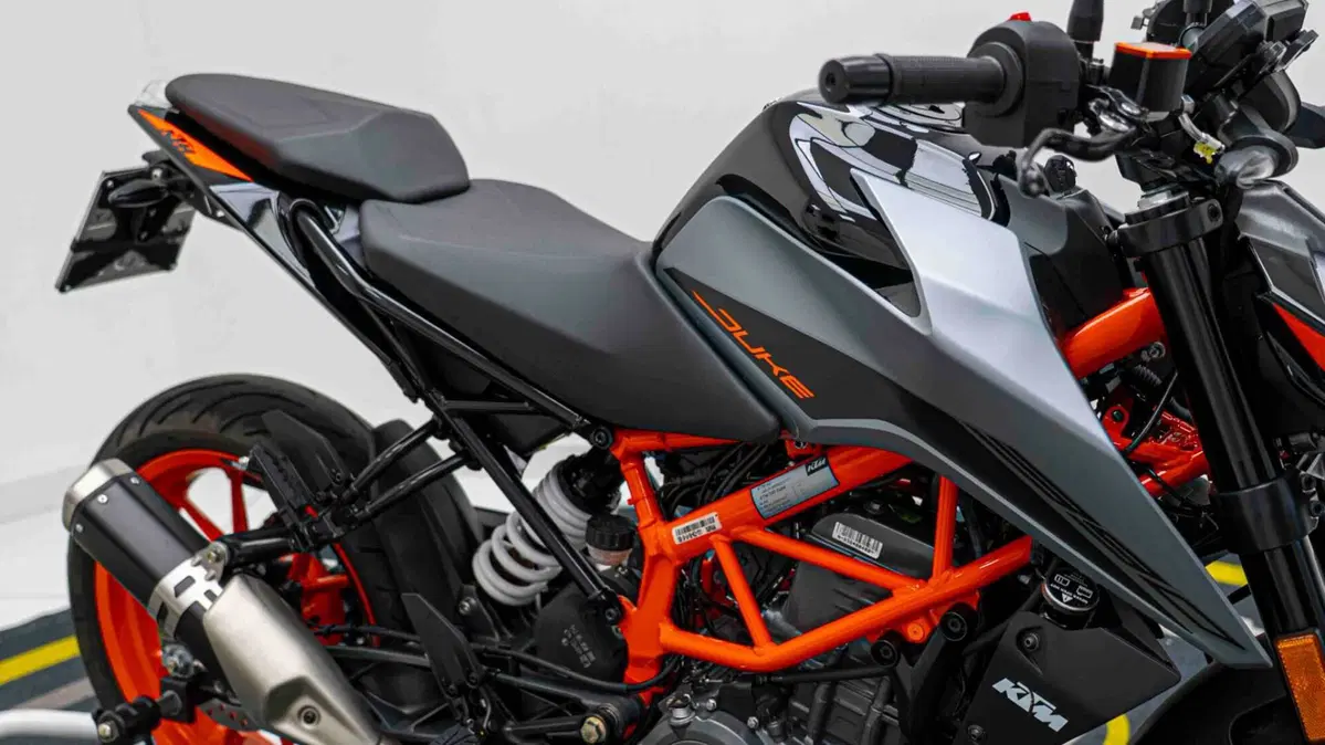 KTM 390 Duke (2021 - 23) (4)