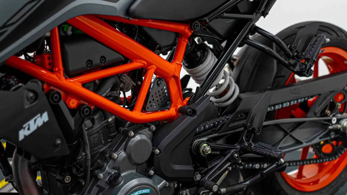 KTM 390 Duke (2021 - 23) (14)