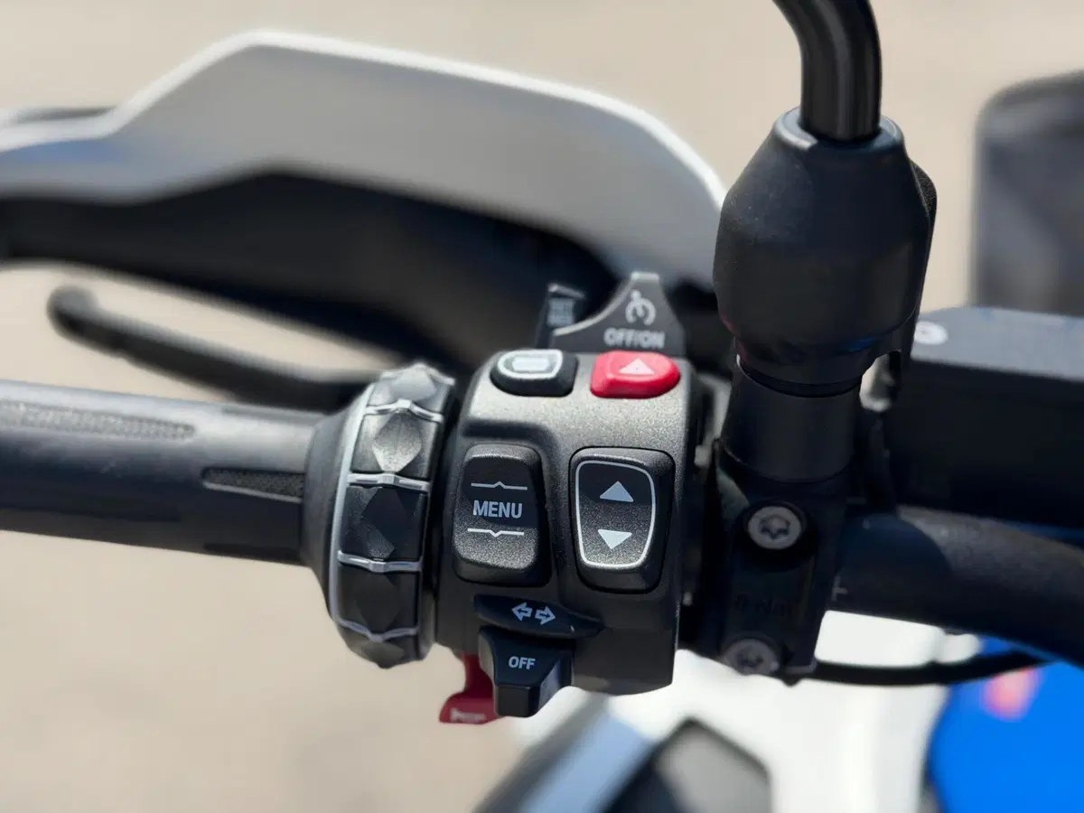Bmw R 1300 GS Adventure Trophy (2025 - 26) (11)