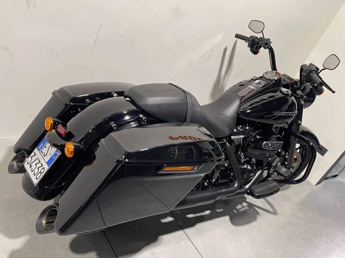 Harley-Davidson 114 Road King Special (2019 - 20) - FLHR (3)