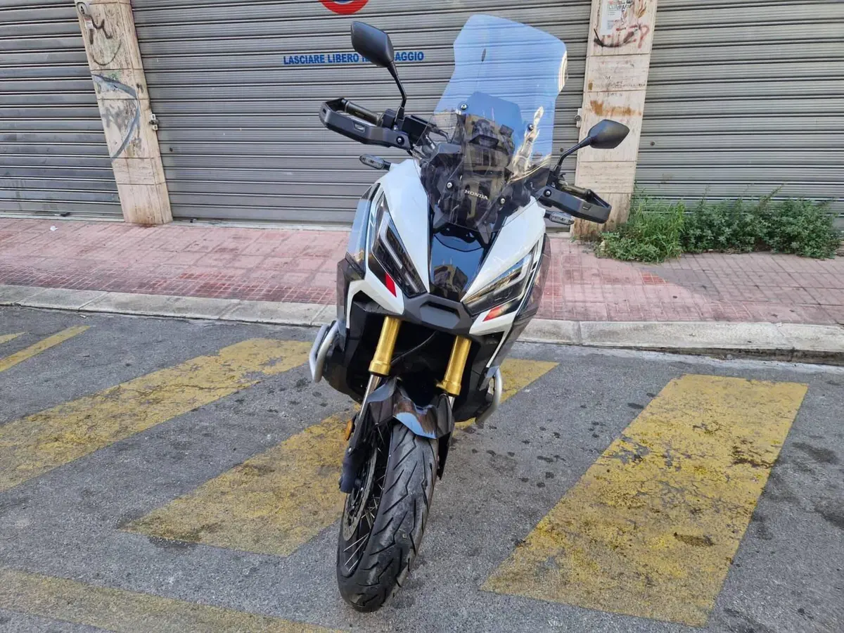 Honda X-ADV 750 DCT (2021 - 24) (2)
