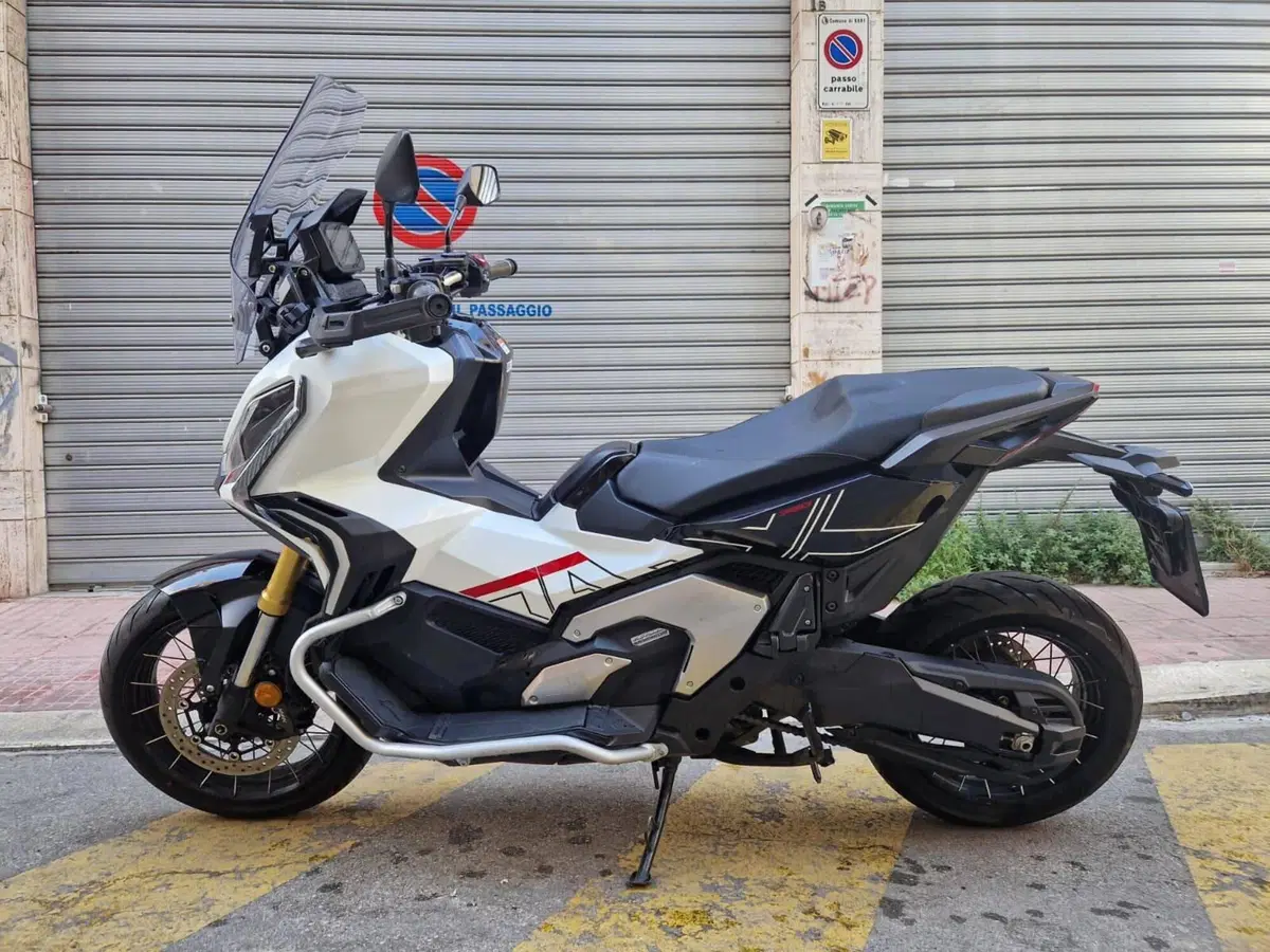 Honda X-ADV 750 DCT (2021 - 24) (3)