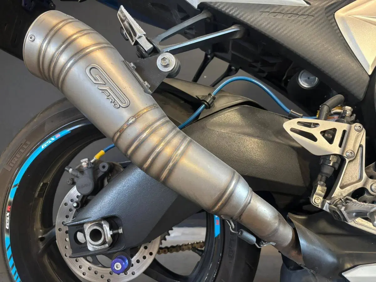Suzuki GSX-R1000 (2009 - 11) (6)