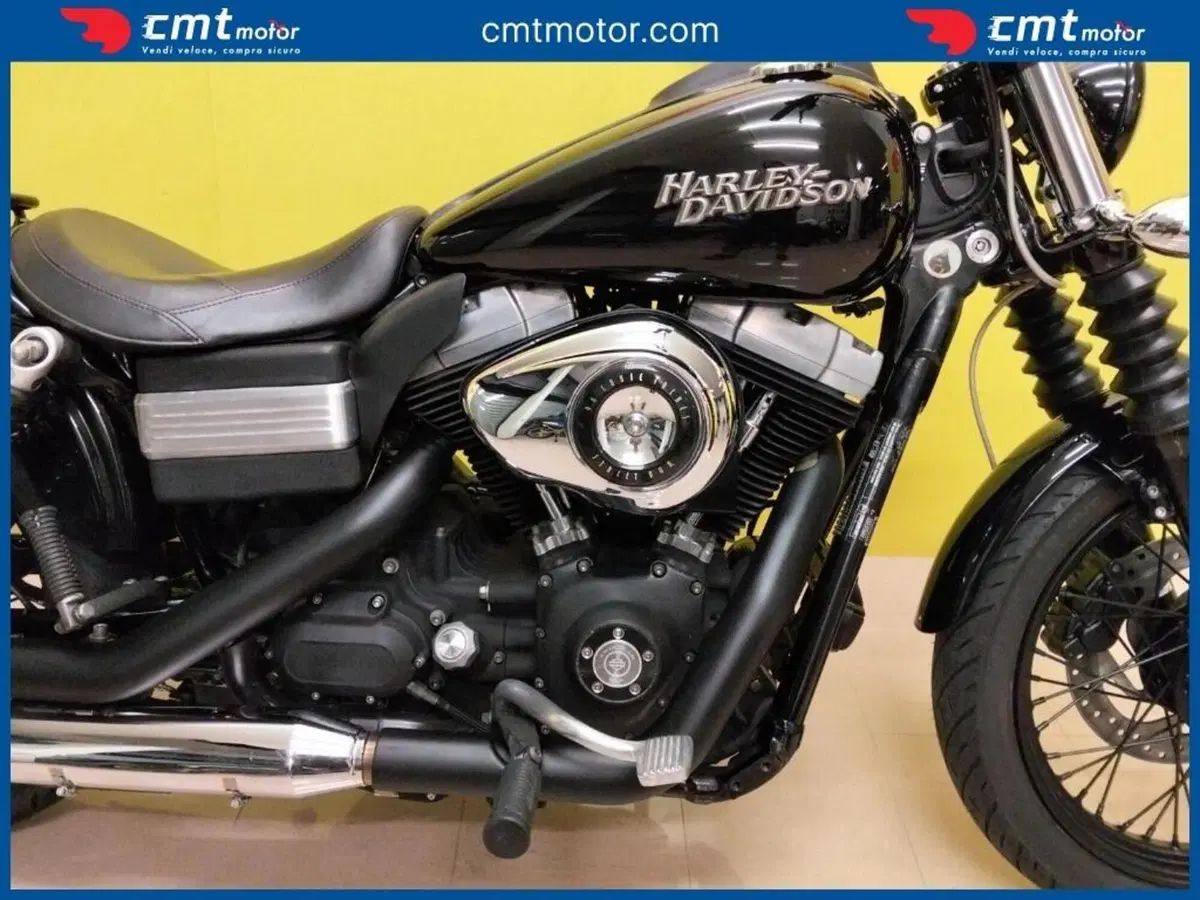 Harley-Davidson 1584 Street Bob (2008 - 15) - FXDB (7)