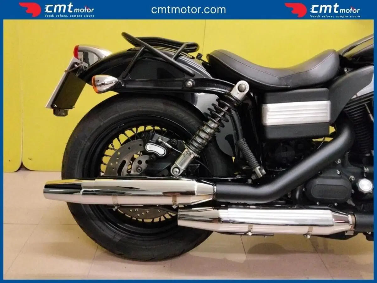 Harley-Davidson 1584 Street Bob (2008 - 15) - FXDB (8)