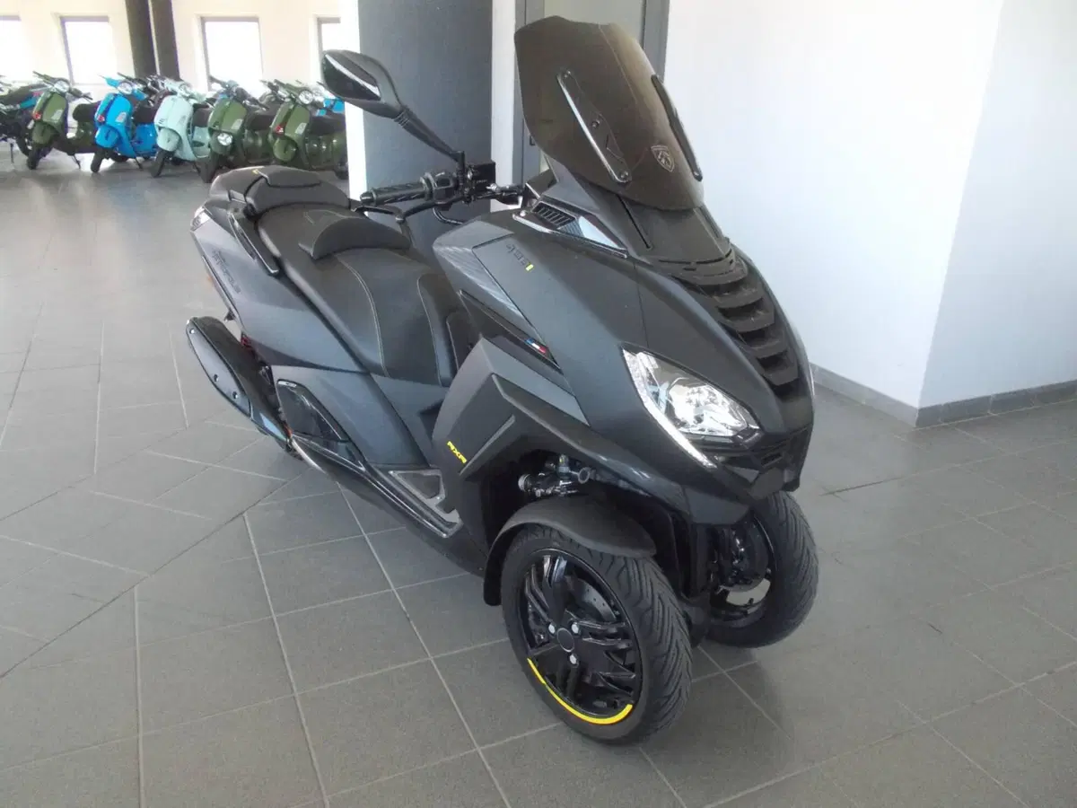 Peugeot Metropolis 400 SW (2025 - 26)