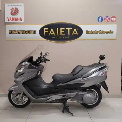 Suzuki Burgman AN 400 (2008 - 13) usata
