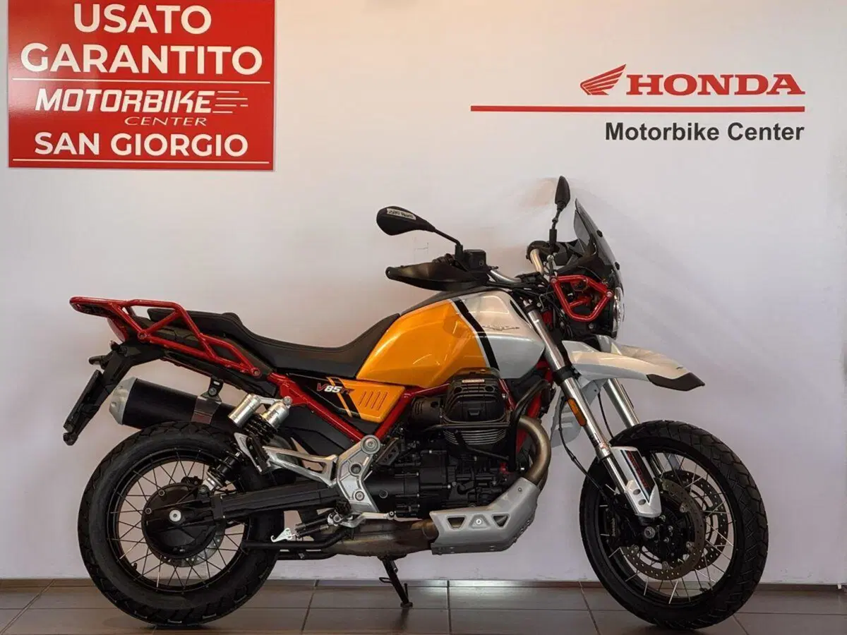 Moto Guzzi V85 TT (2024 - 26) (3)