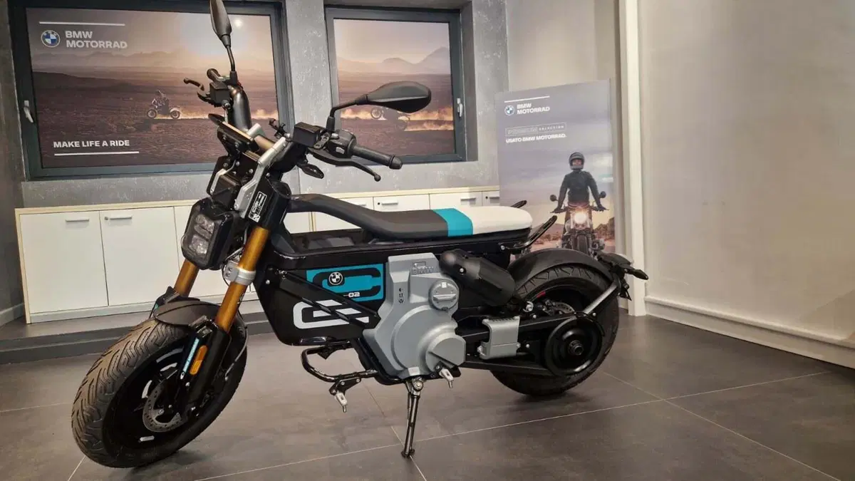 Bmw CE 02 (2024 - 26) (2)