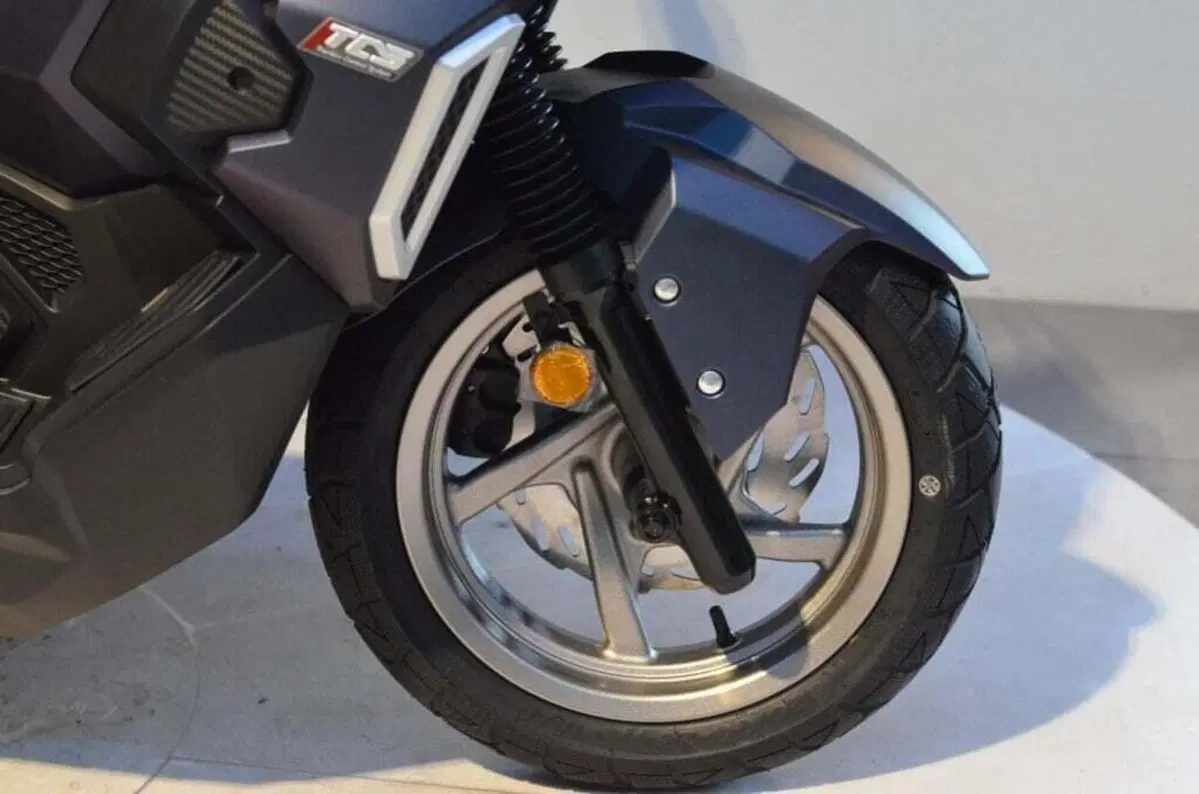 Sym ADX 125 (2025 - 26) (4)