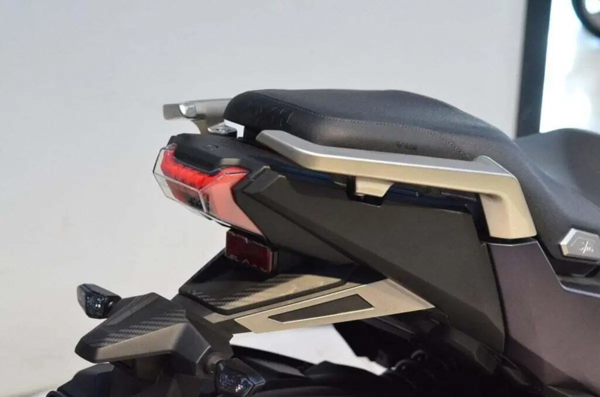 Sym ADX 125 (2025 - 26) (6)