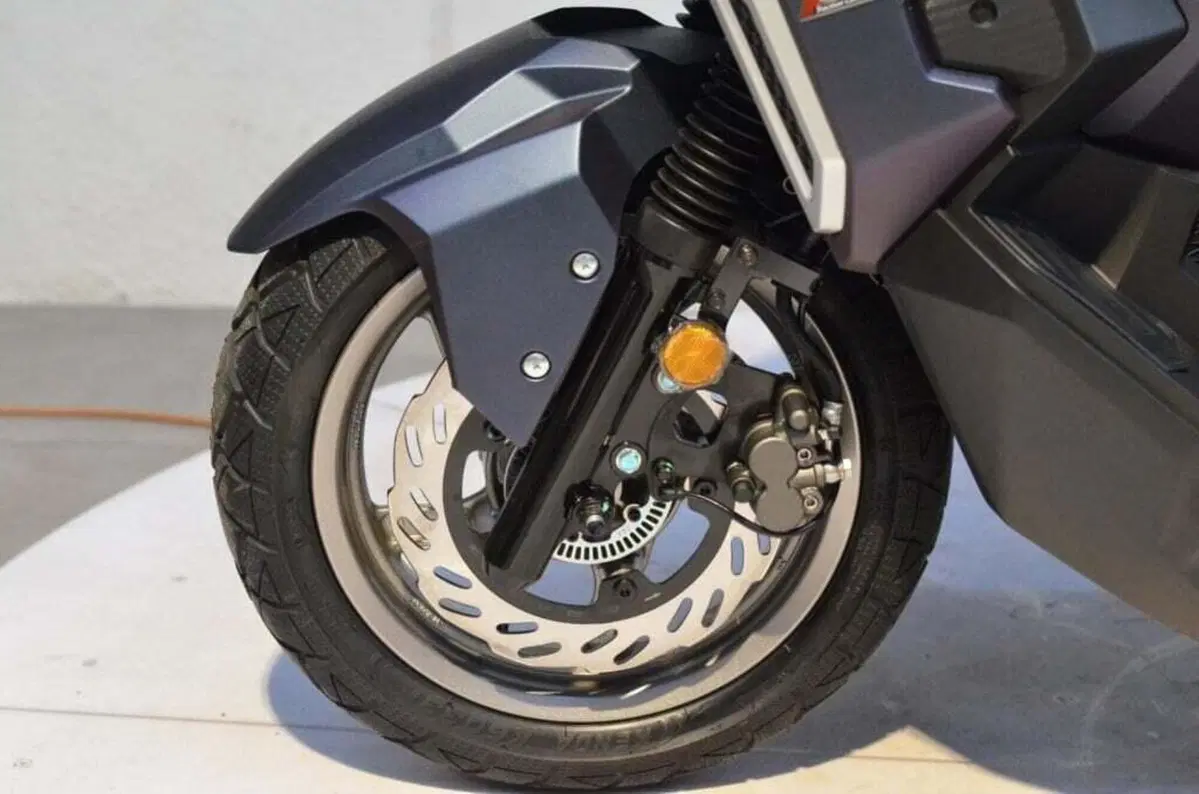 Sym ADX 125 (2025 - 26) (10)