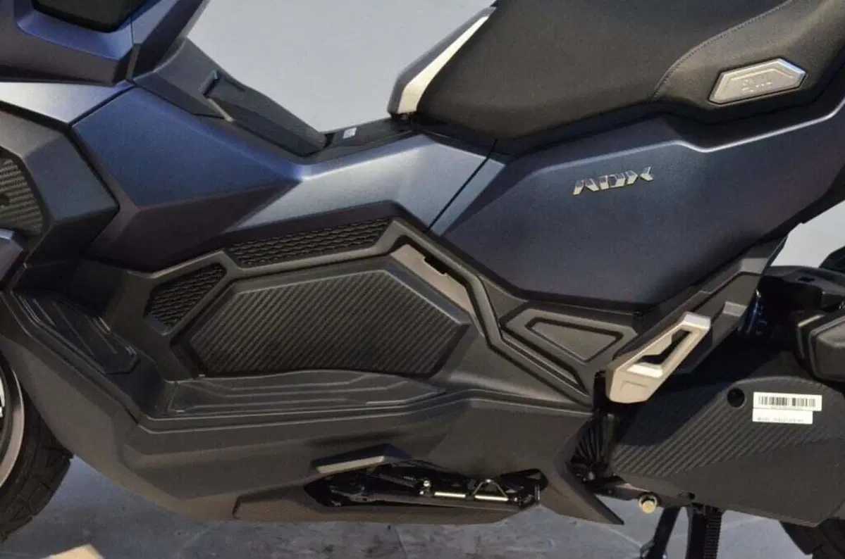 Sym ADX 125 (2025 - 26) (11)