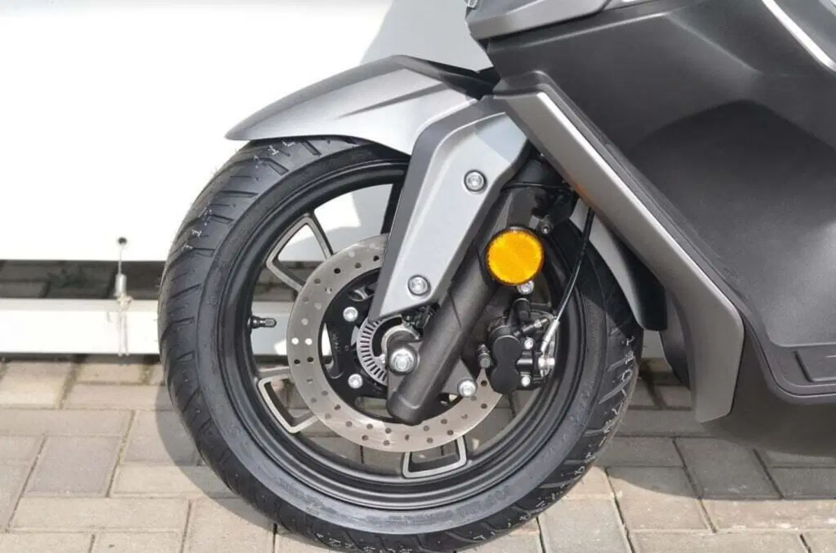 Voge Sfida SR1 (2023 - 26) (14)