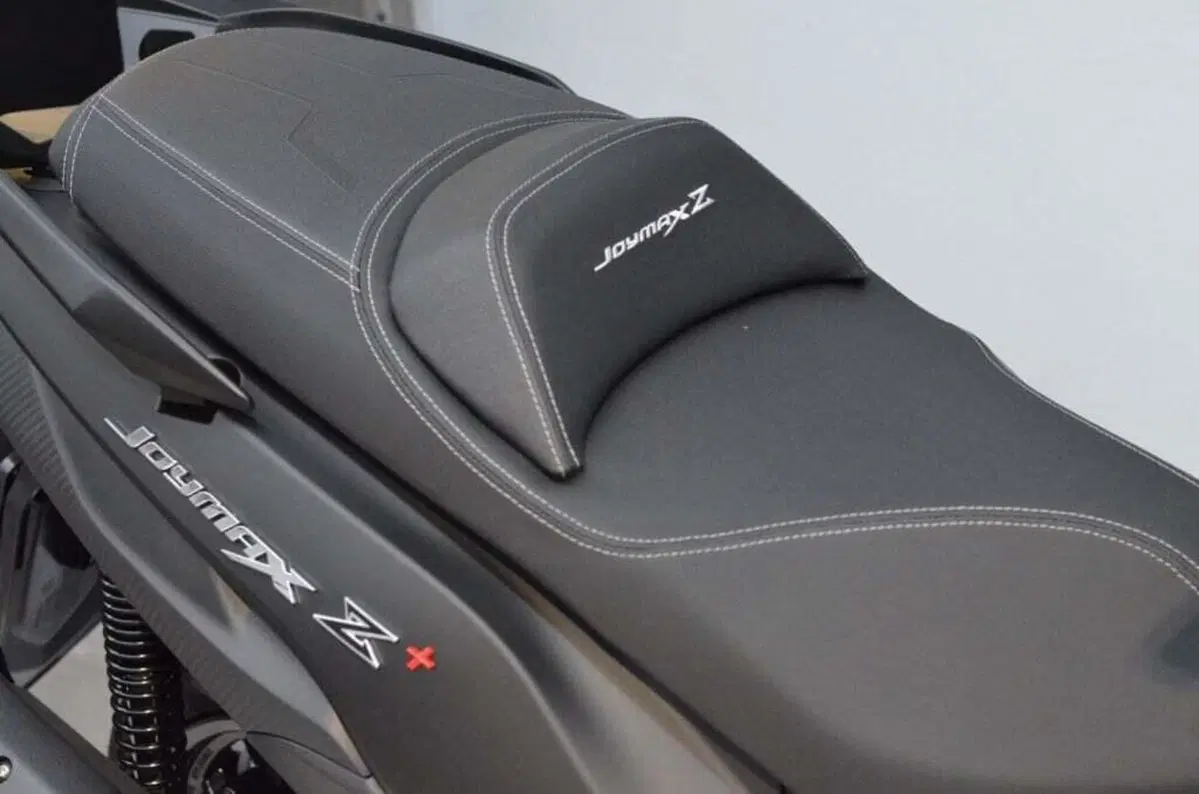 Sym Joymax 300 Z (2025 - 26) (5)
