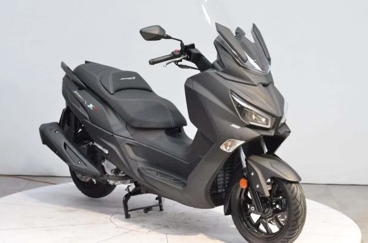 Sym Joymax 300 Z (2025 - 26) (7)
