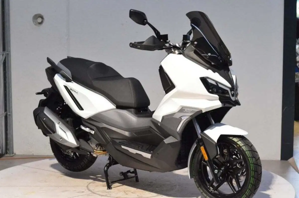 Sym ADX 300 (2024 - 26) (17)