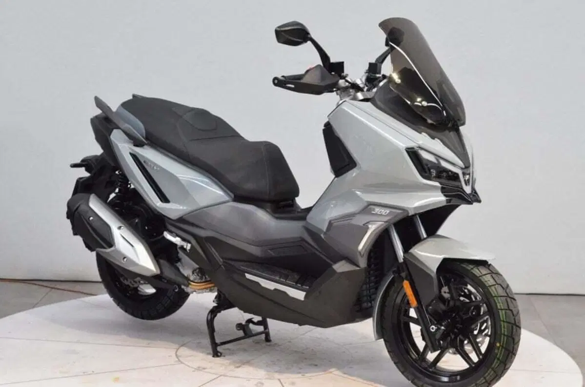 Sym ADX 300 (2024 - 26) (7)