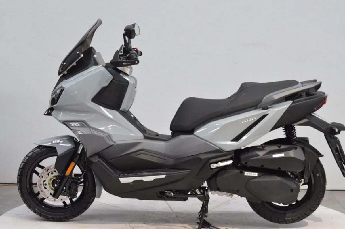 Sym ADX 300 (2024 - 26) (9)