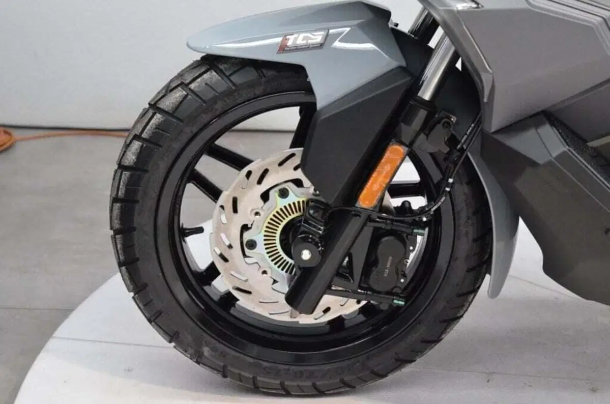 Sym ADX 300 (2024 - 26) (10)