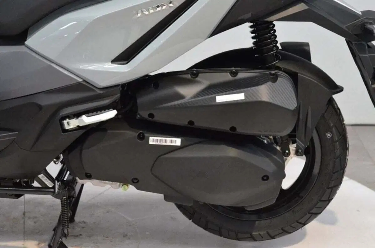 Sym ADX 300 (2024 - 26) (12)