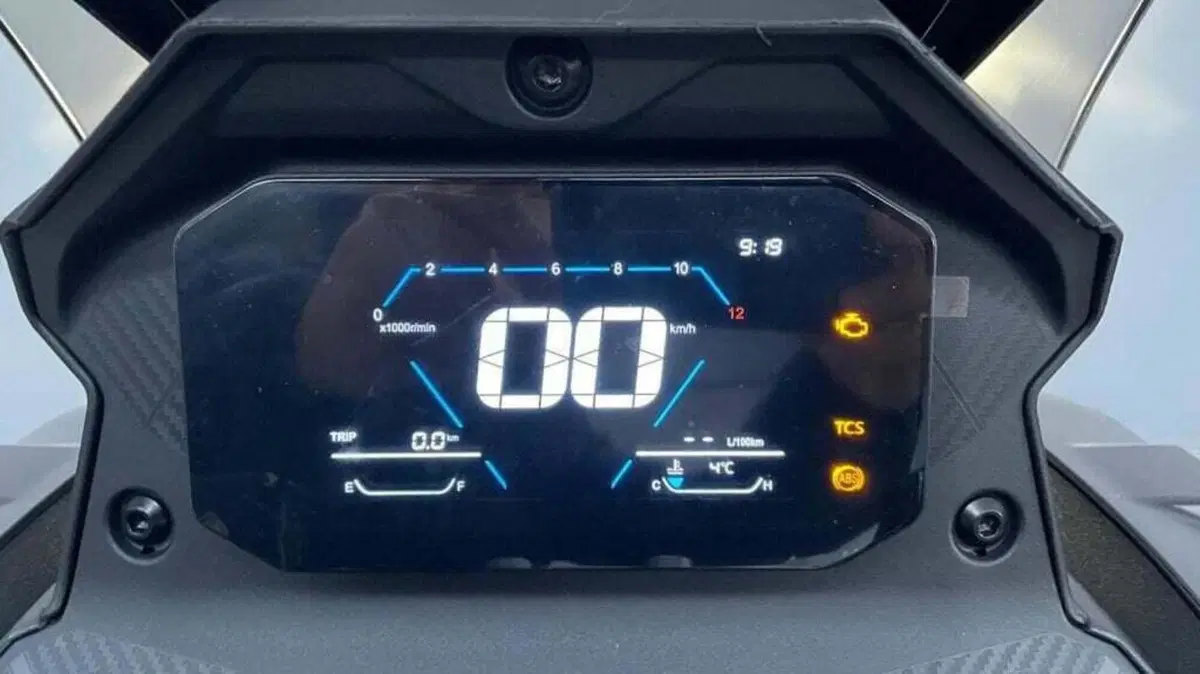 Voge Sfida SR1 ADV (2023 - 26) (10)