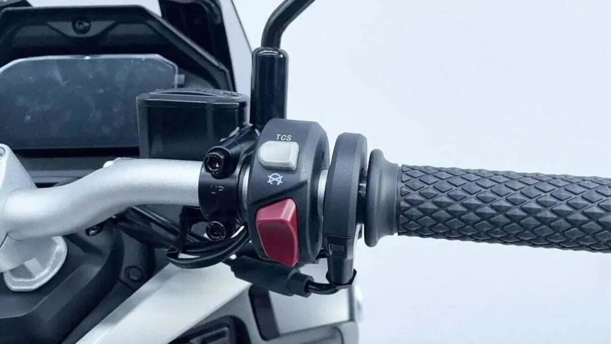 Voge Sfida SR1 ADV (2023 - 26) (11)