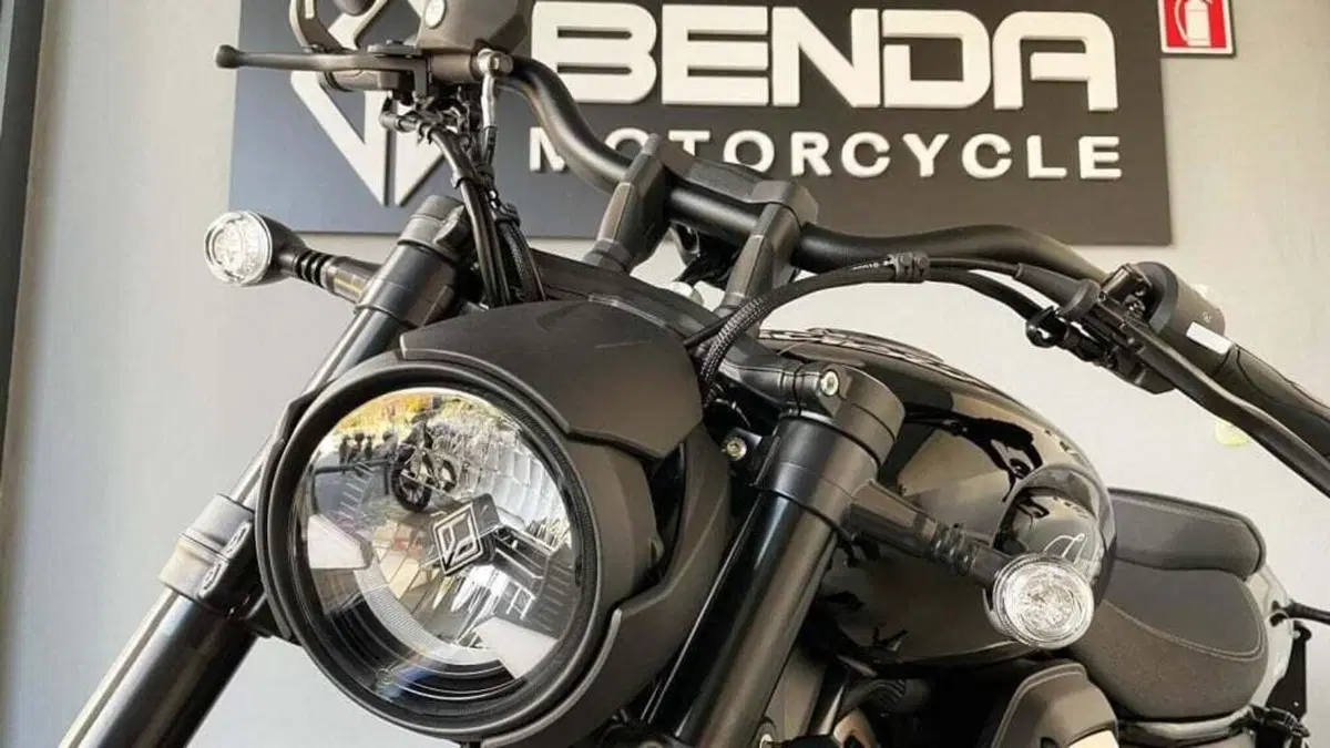 Benda Motorcycles Chinchilla 500 V2 (2025 - 26) (11)