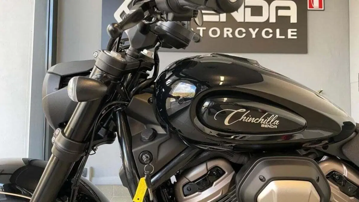 Benda Motorcycles Chinchilla 500 V2 (2025 - 26) (16)