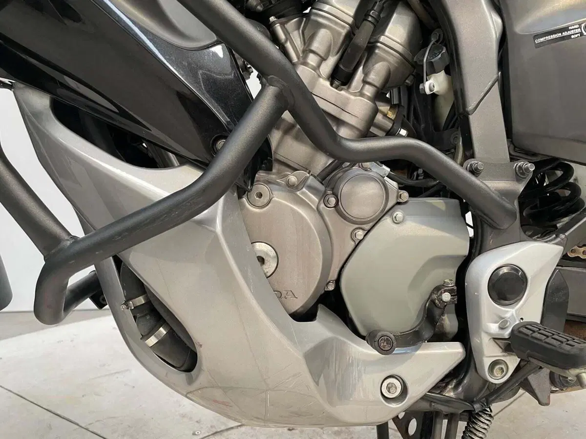 Honda Transalp XL 700 V (2007 - 13) (10)