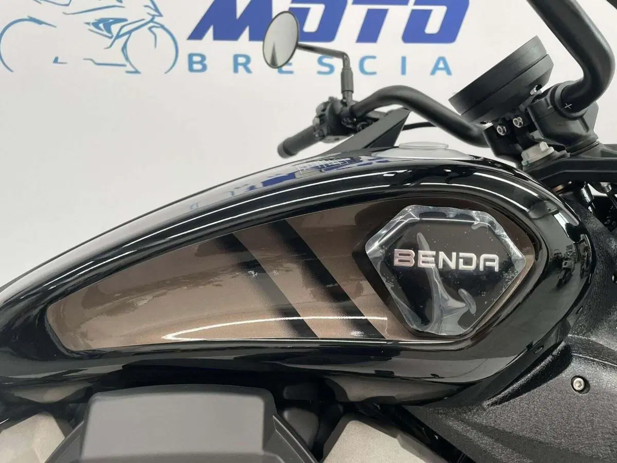 Benda Motorcycles Dark Flag 500 Commander (2026) (4)