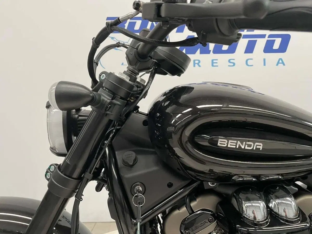 Benda Motorcycles Chinchilla 350 CVT Neo (2026) (11)