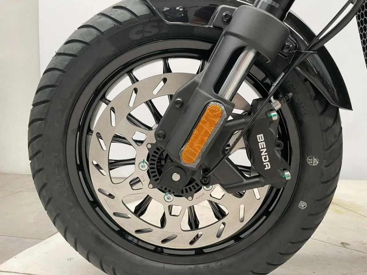 Benda Motorcycles Chinchilla 350 CVT Neo (2026) (13)