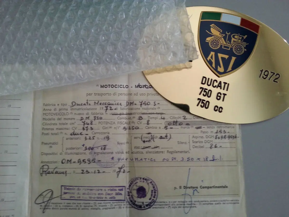 Ducati 750 GT (6)