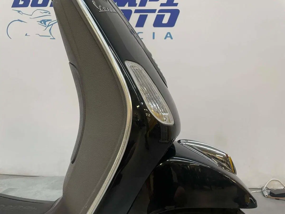 Vespa LX 50 4T (2009 - 14) (3)