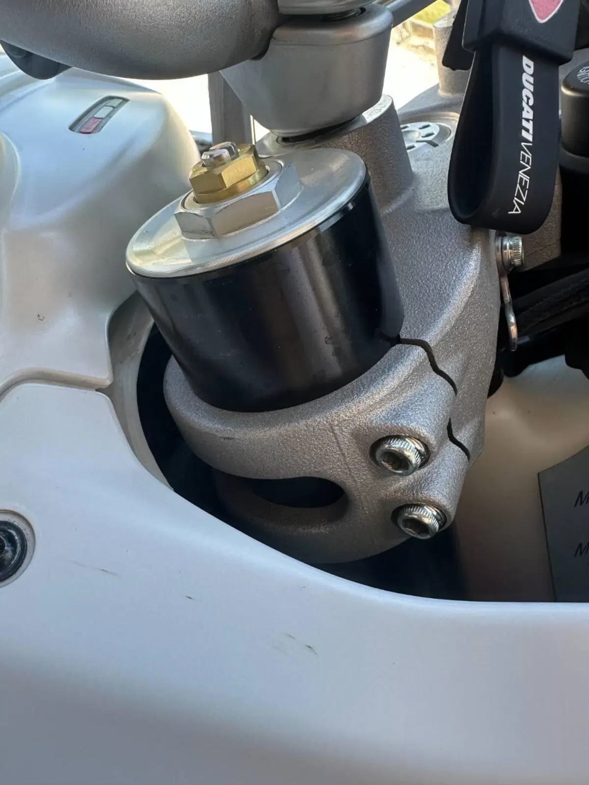 Ducati DesertX (2022 - 25) (2)