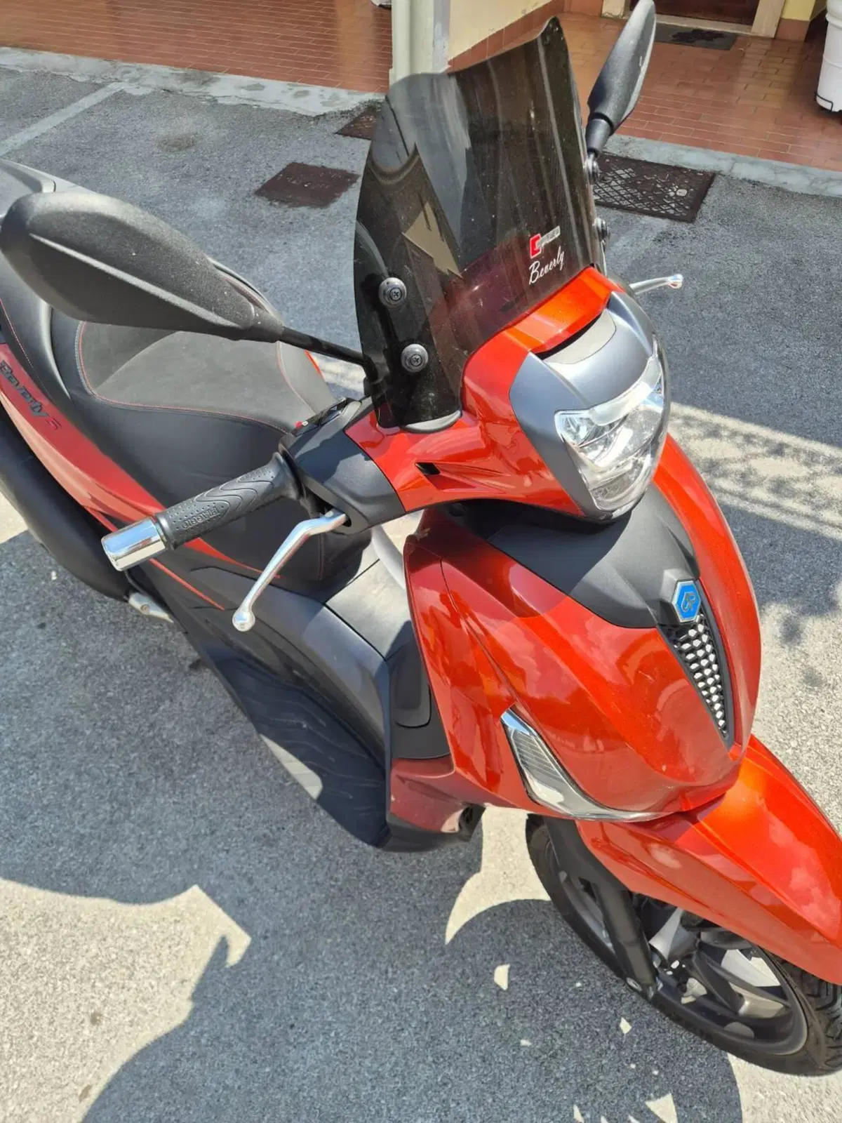 Piaggio Beverly 300 S ABS-ASR (2021 - 25) (3)