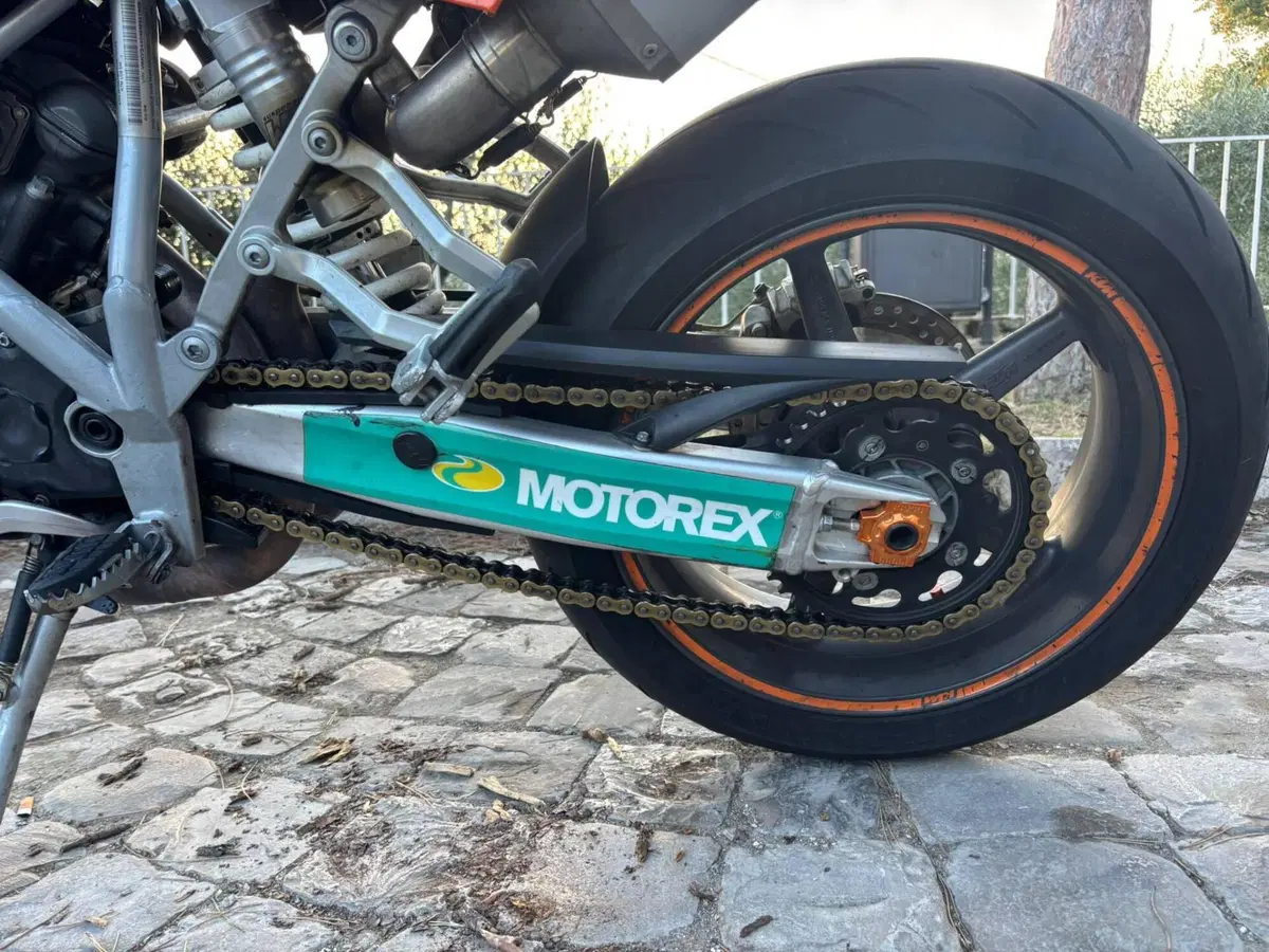 KTM 950 Supermoto (2006 - 08) (3)