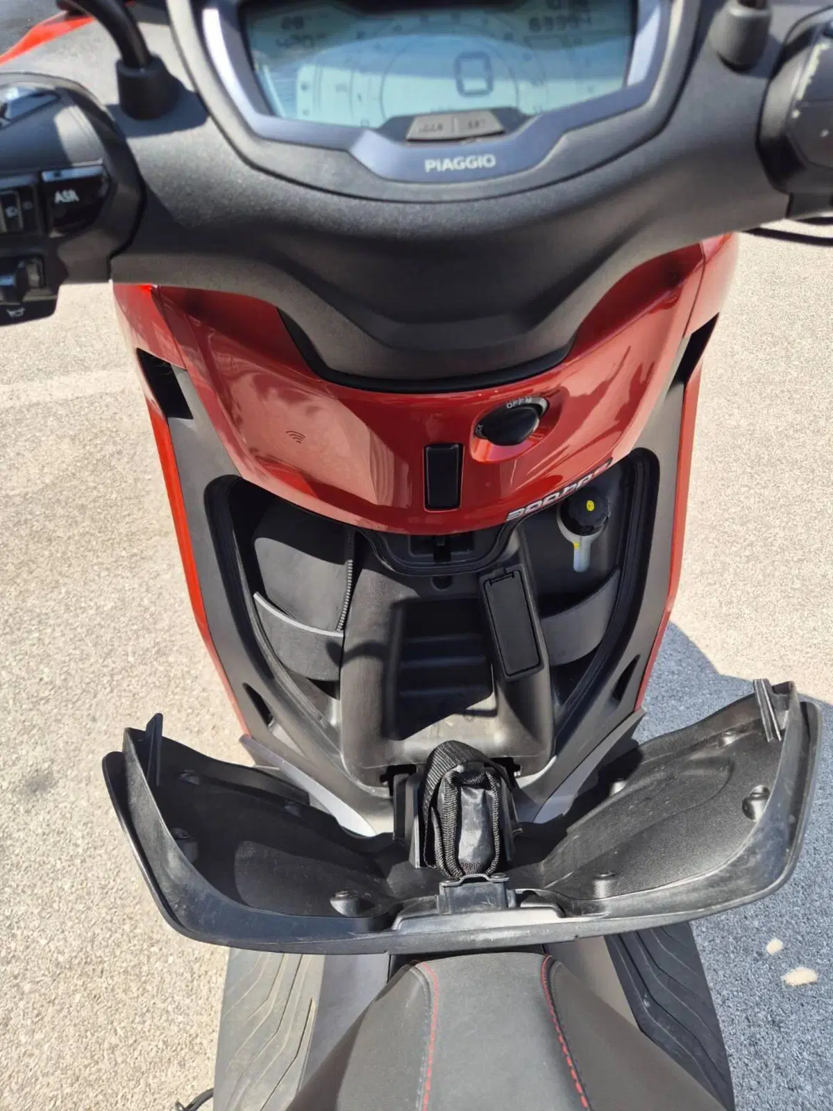 Piaggio Beverly 300 S ABS-ASR (2021 - 25) (15)