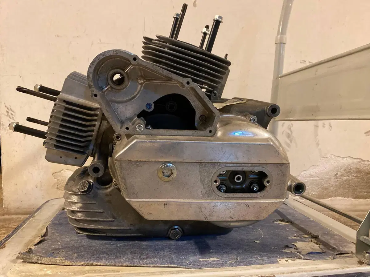 DUCATI 900 BEVEL COPPIE CONICHE