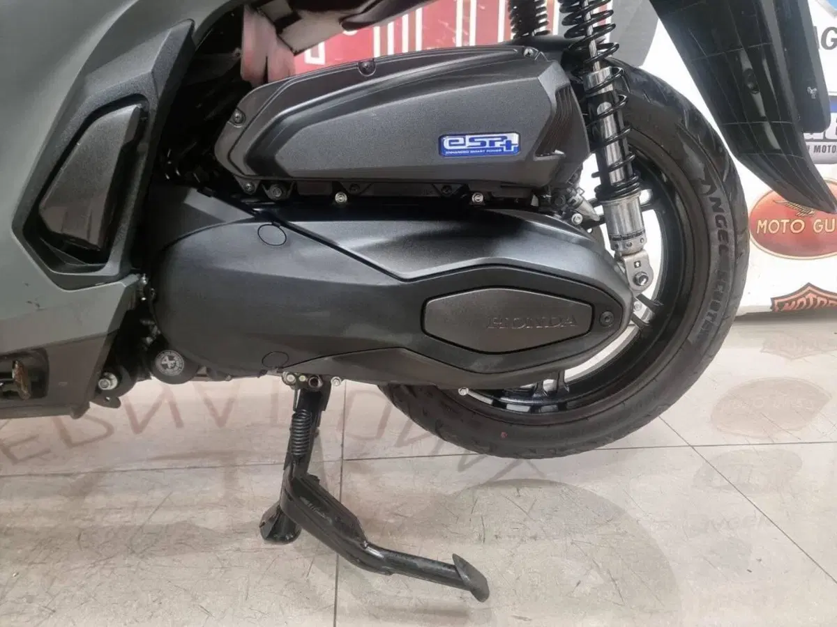 Honda SH 350i Sport (2025 - 26) (5)
