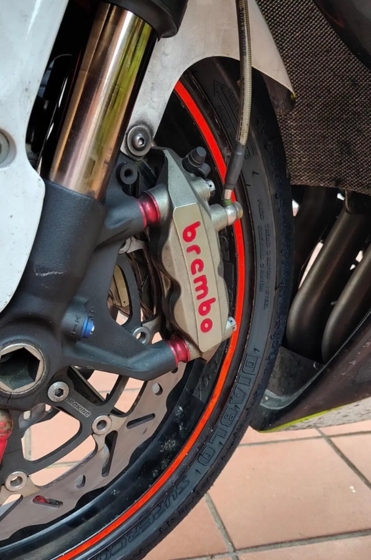 Suzuki GSX R 750 (2006 - 07) (5)