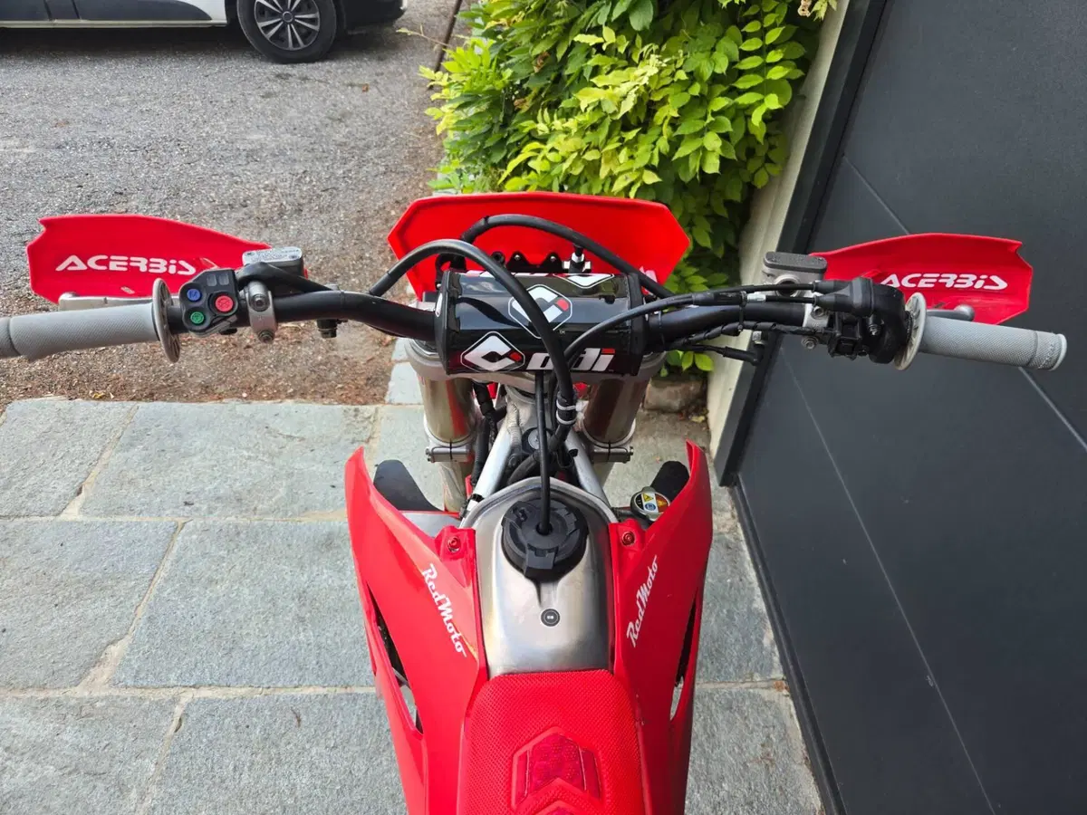 Honda CRF 450RX Enduro (2024) (7)