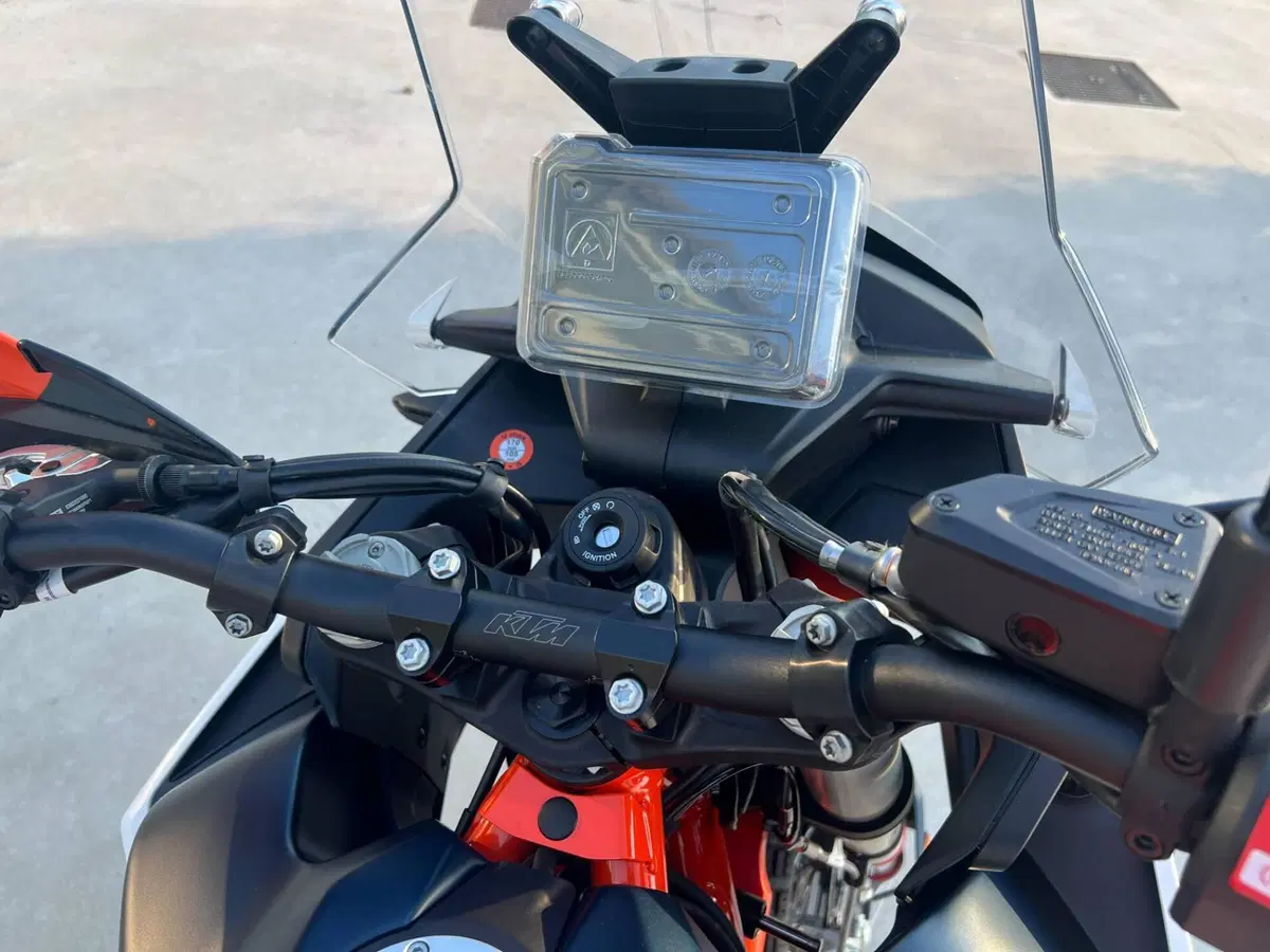 KTM 890 Adventure R (2025 - 26) (3)