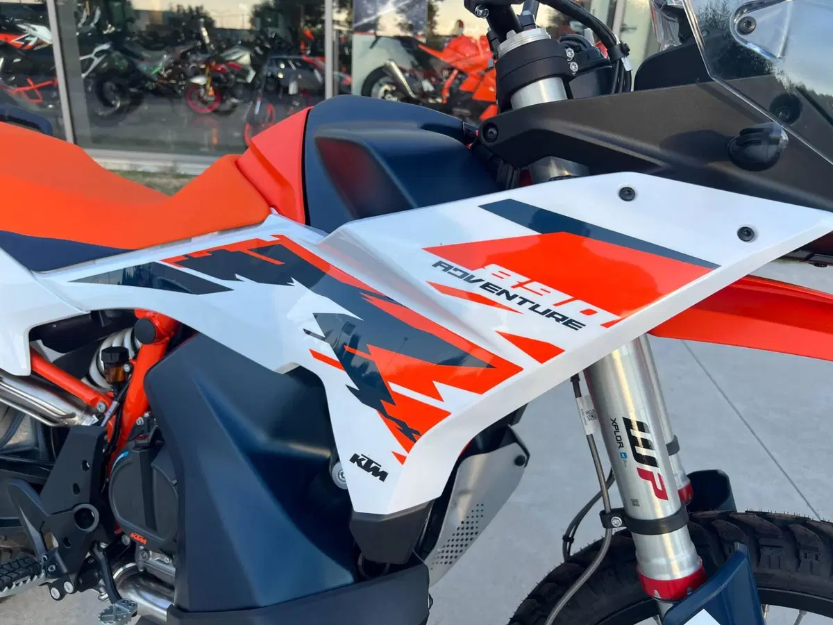 KTM 890 Adventure R (2025 - 26) (6)