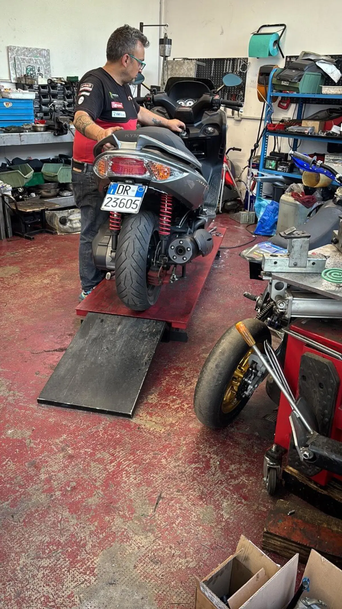 Kymco Xciting 500i R (2007 - 14) (8)