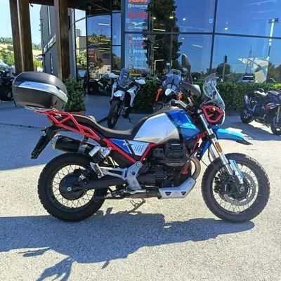 Moto Guzzi V85 TT (2024 - 26) usata