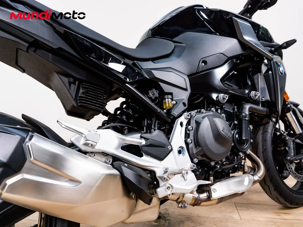 Bmw F 900 R (2025 - 27) (4)